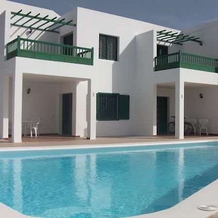 Alhambra Apartamentos Tías Exteriör bild